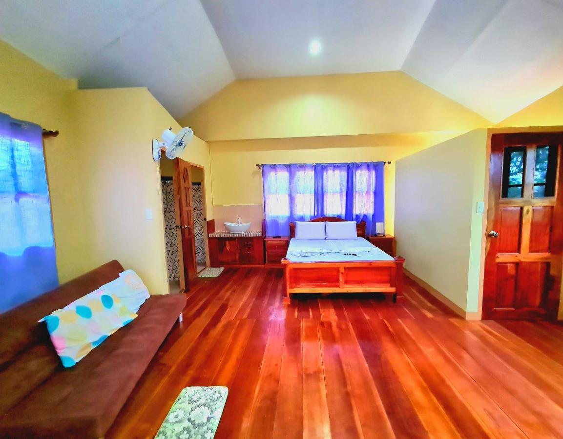 La-Familia Guest House Siquijor Exterior foto